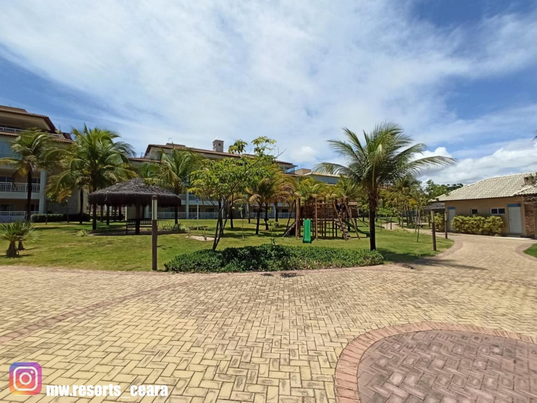 Golf 1 Km Beach Parck Акірас Екстер'єр фото